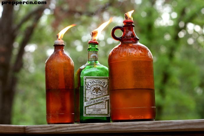 DIY-Tiki-Torches-24.jpg